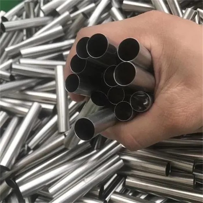 Stainless Steel 316 / 316L Pipe Stainless Steel 316 / 316L Pipe
