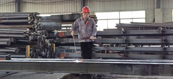 High Strength & High Tensile Steel Sheets & Plates High Strength & High Tensile Steel Sheets & Plates